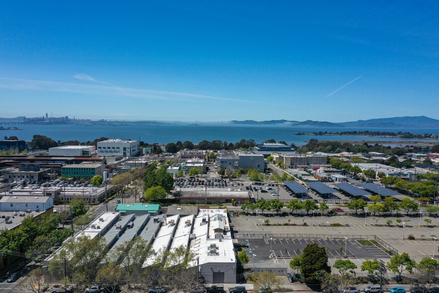 927 Parker St, Berkeley, CA à vendre - Photo de l’immeuble – Image 2 sur 18