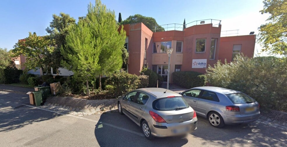 536 Route De La Seds, Vitrolles à louer - Photo de l’immeuble – Image 1 sur 6