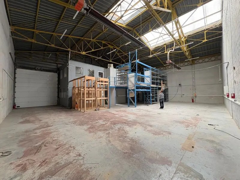 200 Rue Léon Blum, Villeurbanne à louer Photo intérieure– Image 1 sur 7