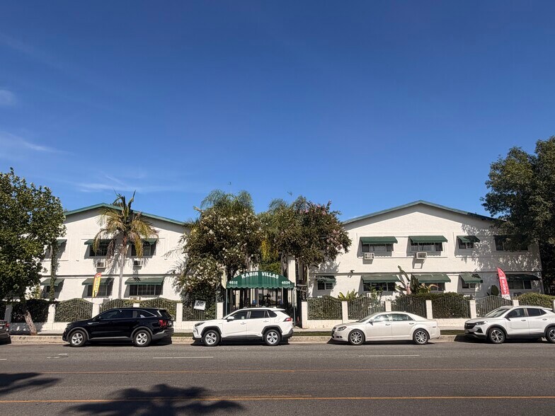 4824-4832 Hazeltine Ave, Sherman Oaks, CA à vendre - Photo de l’immeuble – Image 2 sur 8