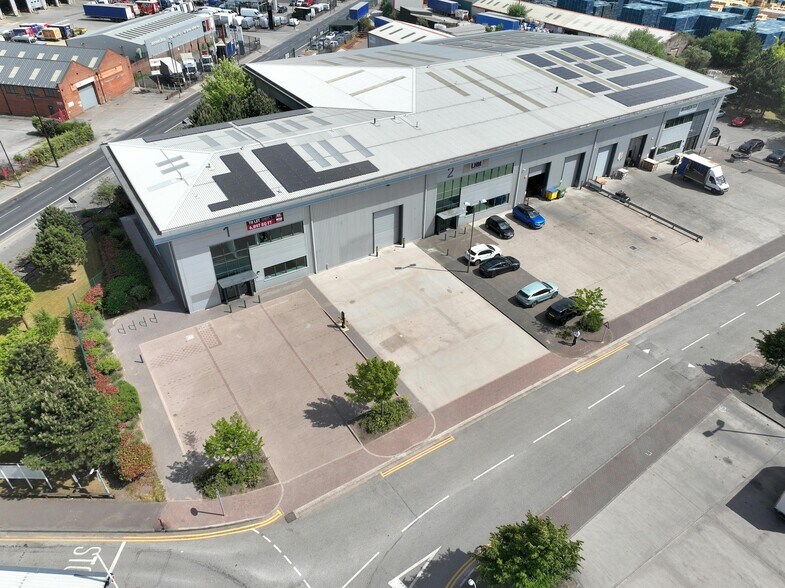 1 Premier Park, Manchester à louer - Photo de l’immeuble – Image 2 sur 23