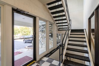 528 E Lancaster Ave, Wayne, PA à louer Photo intérieure– Image 2 sur 13