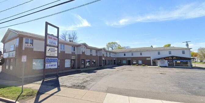 7703 Niagara Falls Blvd, Niagara Falls, NY à louer - Photo de l’immeuble – Image 2 sur 13