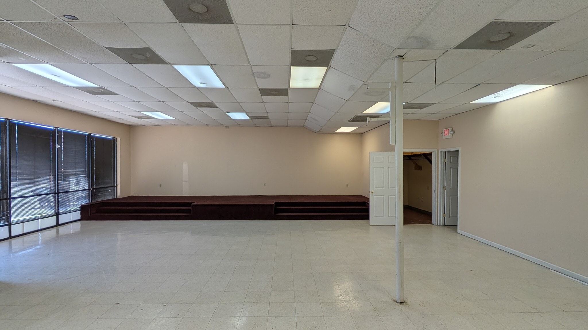 4701 Ayers St, Corpus Christi, TX à louer Photo de l’immeuble– Image 1 sur 2