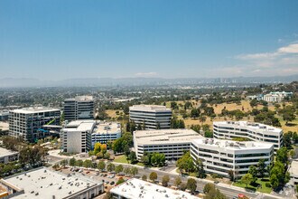 400 Corporate Pointe, Culver City, CA - VUE AÉRIENNE  vue de carte