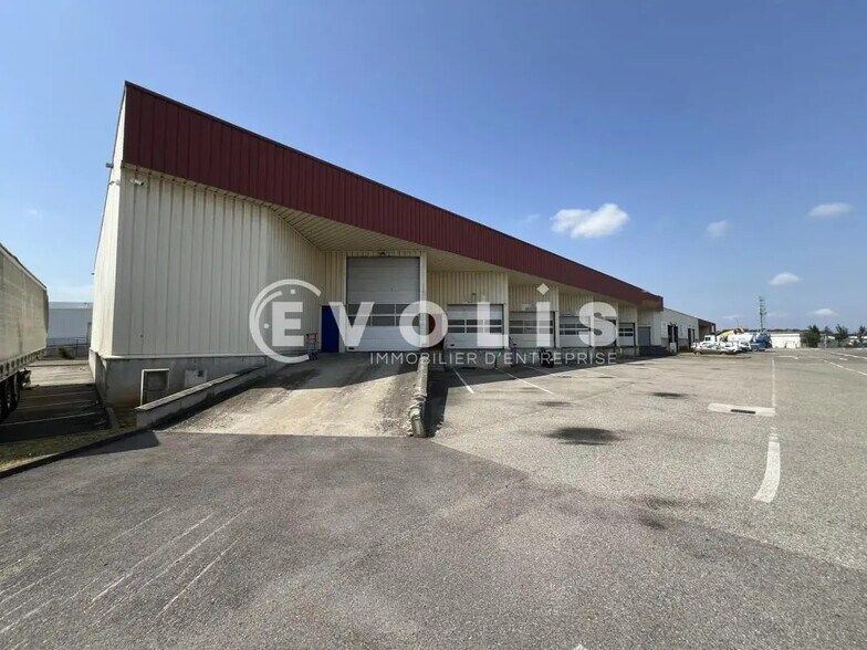 Bureau dans Corbas à louer - Photo de l’immeuble – Image 3 sur 21