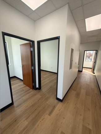 Plus de détails pour 1651 S Bell Blvd, Cedar Park, TX - Bureau à vendre