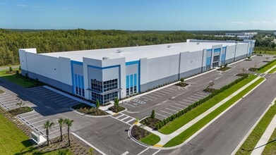 16200 Ben Hill Griffin Pky, Fort Myers, FL à louer Photo de l’immeuble– Image 1 sur 1