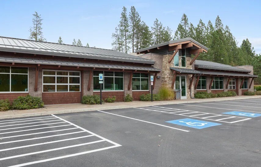 3330 N Grandmill Ln, Coeur d'Alene, ID à louer Photo de l’immeuble– Image 1 sur 8