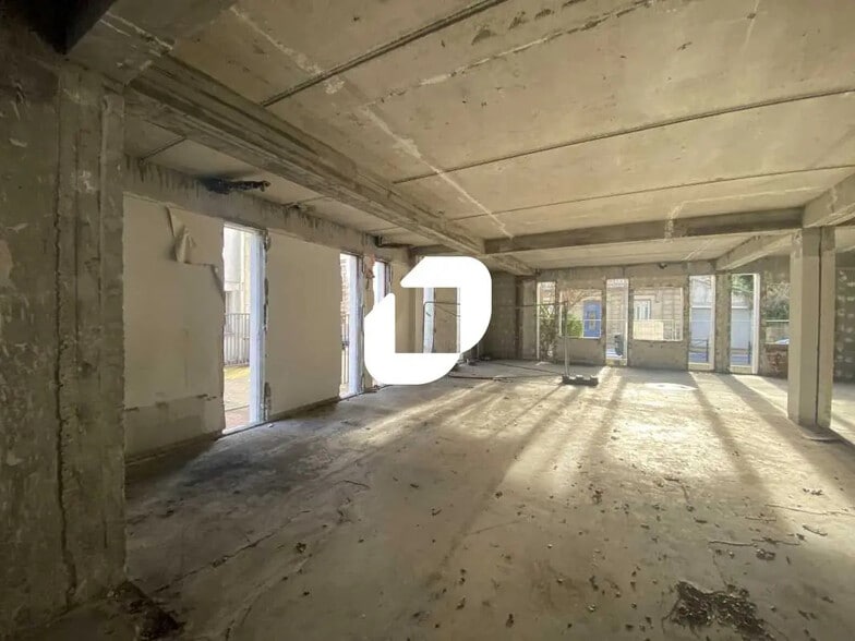 Local commercial dans Bordeaux à vendre - Photo intérieure – Image 2 sur 8