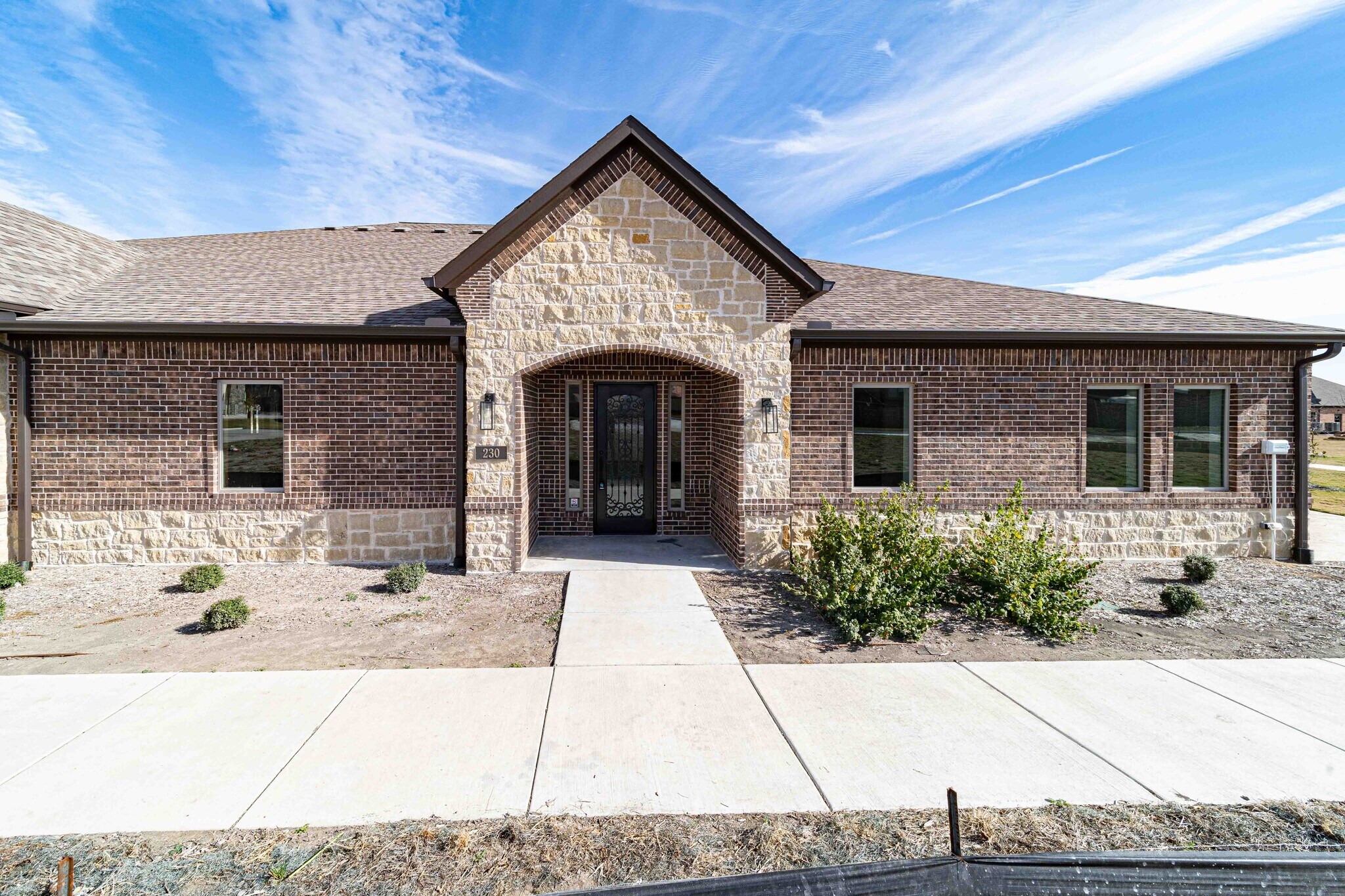 11655 Independence Pky, Frisco, TX à louer Photo de l’immeuble– Image 1 sur 13