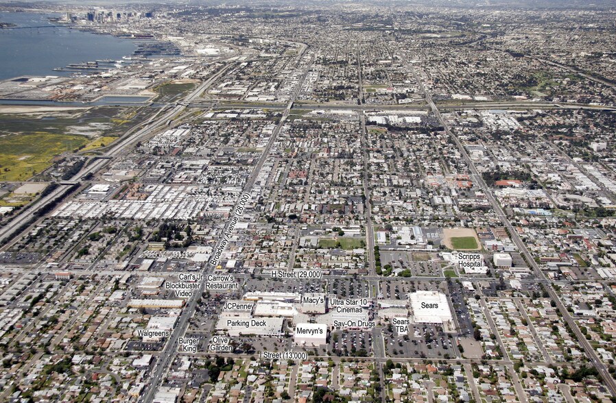 555 Broadway, Chula Vista, CA à louer - Aérien – Image 2 sur 2