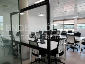 Bureau dans Las Rozas de Madrid, Madrid à louer Photo intérieure– Image 1 sur 10