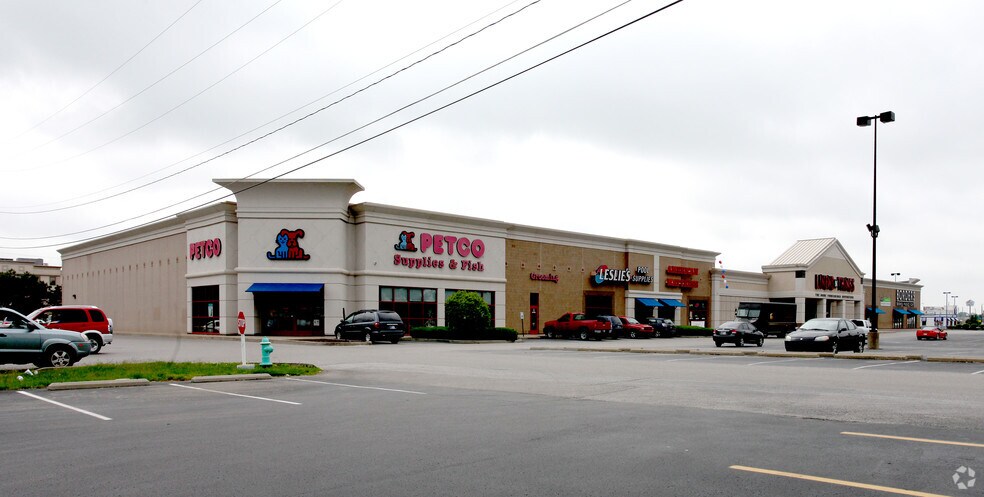 7565 US Highway 31 S, Indianapolis, IN à louer - Photo de l’immeuble – Image 3 sur 8