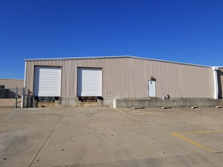 502-608 N Redbud Ave, Broken Arrow, OK à louer - Photo de l’immeuble – Image 3 sur 7