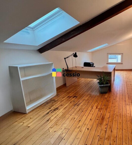 Bureau dans Le Mans à louer - Photo intérieure – Image 2 sur 7