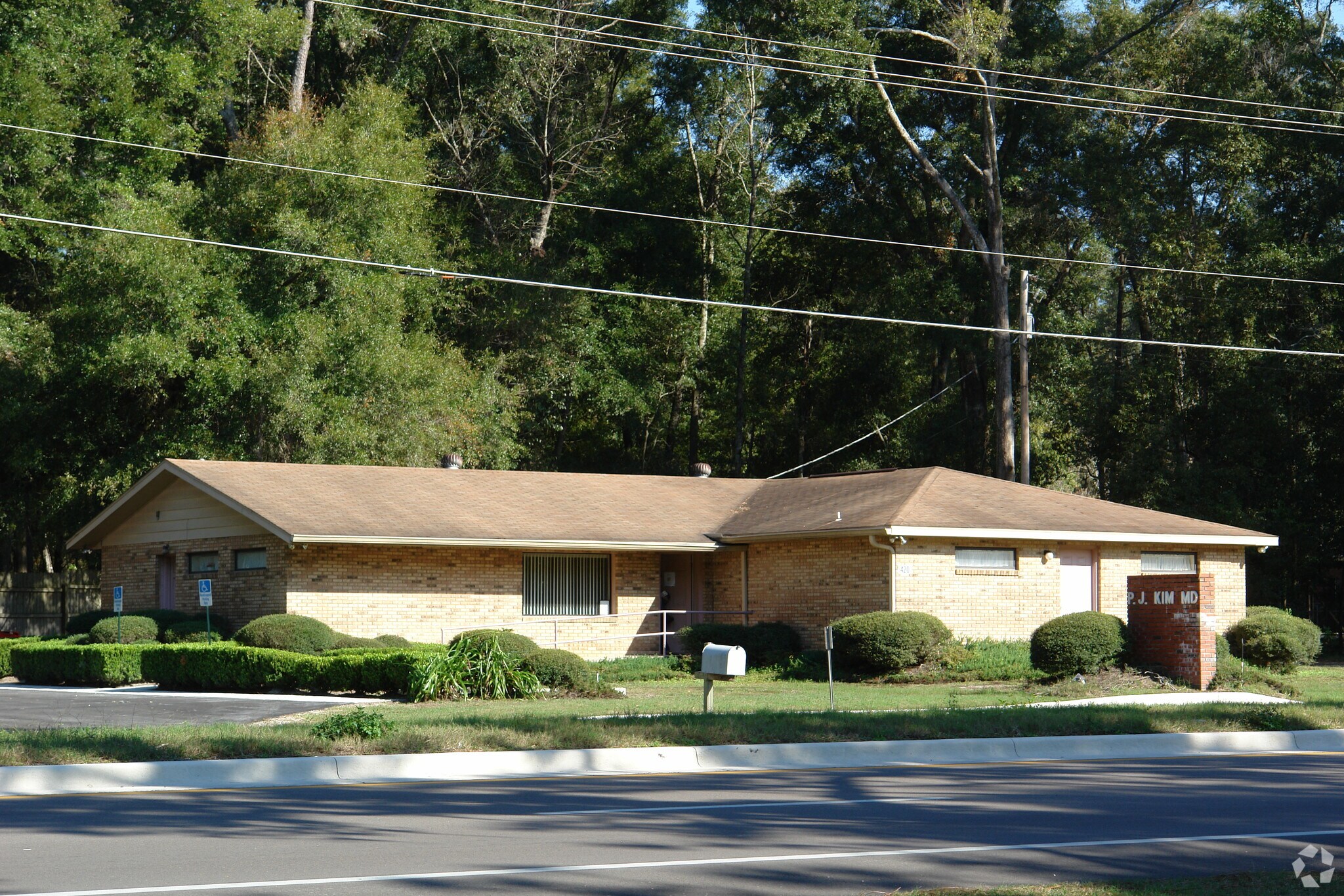 420 NE Santa Fe Blvd, High Springs, FL à louer Photo principale– Image 1 sur 18