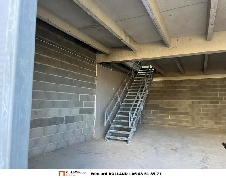 Industriel/Logistique dans Rennes à vendre - Photo de l’immeuble – Image 3 sur 4