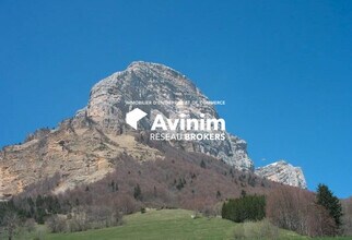 Crolles, ISE - Vue aérienne  vue de carte