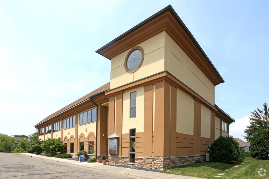 991 Sibley Memorial Hwy, Lilydale, MN à louer - Photo principale – Image 2 sur 11