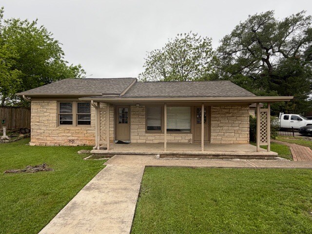 13170 Pond Springs Rd, Austin, TX à vendre Photo principale– Image 1 sur 13