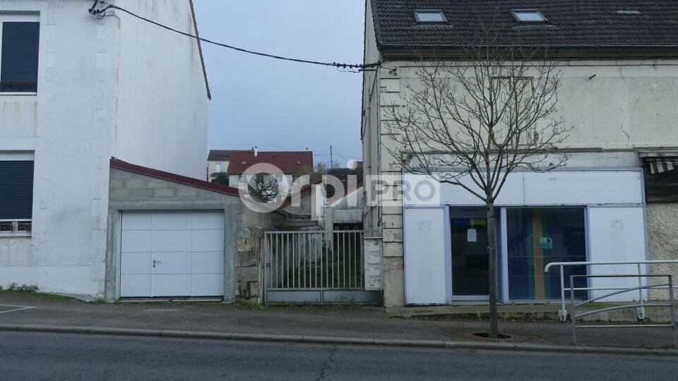 Bureau dans Imphy à louer - Photo de l’immeuble – Image 1 sur 6