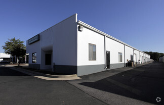 Plus de détails pour 3035-3099 PS Business Center Dr, Woodbridge, VA - Local d'activités à louer