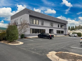 Plus de détails pour 300 White Ingram Pky, Dallas, GA - Bureau, Bureau/Médical à louer