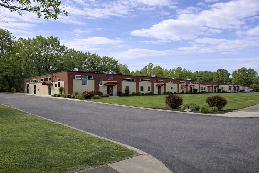 1-37 Rockland Park Ave, Tappan, NY à louer - Photo principale – Image 1 sur 9