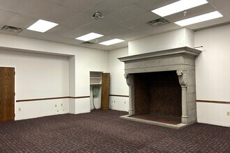 120 W 7th St, Bloomington, IN à louer Photo intérieure– Image 2 sur 10