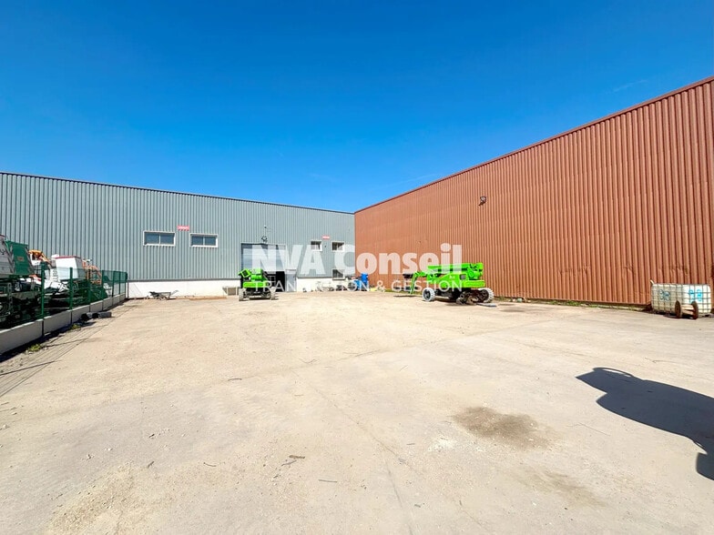 15 Rue D'Anjou, SAINT-OUEN-L'AUMONE à louer - Photo de l’immeuble – Image 1 sur 9