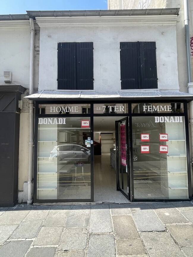 Plus de détails pour Local commercial à louer