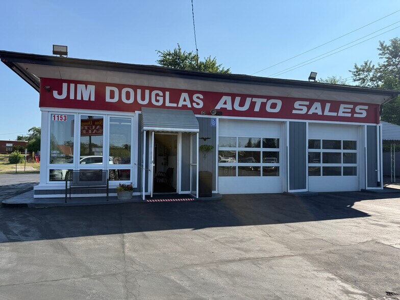 1153 Baldwin Ave, Pontiac, MI à vendre - Photo de l’immeuble – Image 1 sur 17