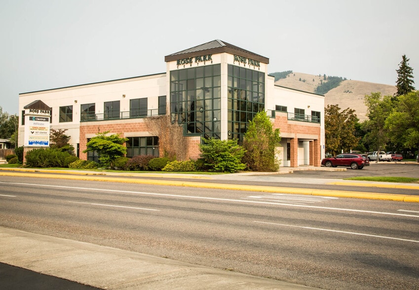 910 Brooks St, Missoula, MT à louer - Photo principale – Image 3 sur 35