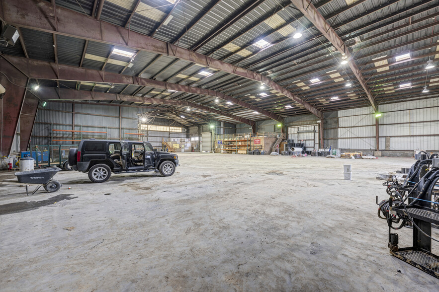 410 S 4th St, Beaumont, TX à louer - Photo de l’immeuble – Image 3 sur 6