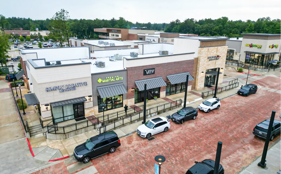 810-950 Pine Market Ave, Montgomery, TX à louer - Photo de l’immeuble – Image 3 sur 4