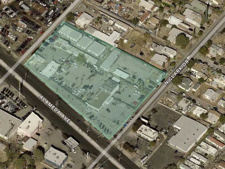 6055 Alameda Ave, El Paso, TX à louer - Photo principale – Image 1 sur 1