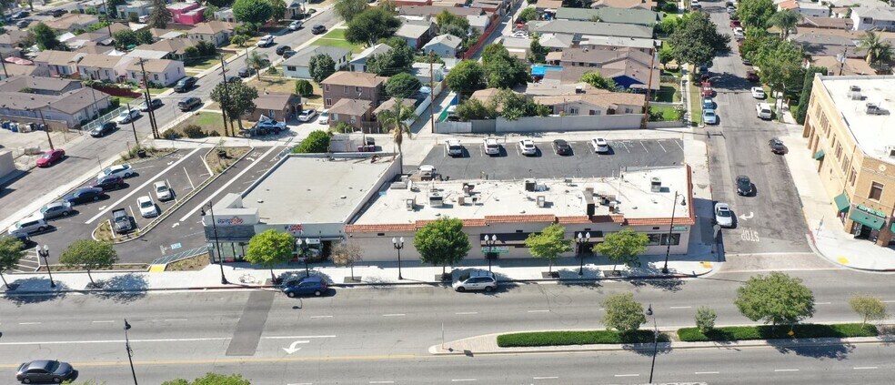 5321 Long Beach Blvd, Long Beach, CA à vendre - Photo de l’immeuble – Image 1 sur 20