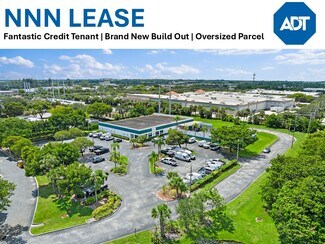 Plus de détails pour 5701 Village Blvd, West Palm Beach, FL - Local d’activités à vendre