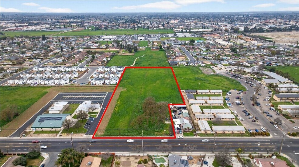 11232 Hanford Armona rd, Hanford, CA à vendre - Photo de l’immeuble – Image 2 sur 5