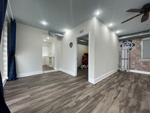 5606 N Nebraska Ave, Tampa, FL à louer Photo intérieure– Image 2 sur 10