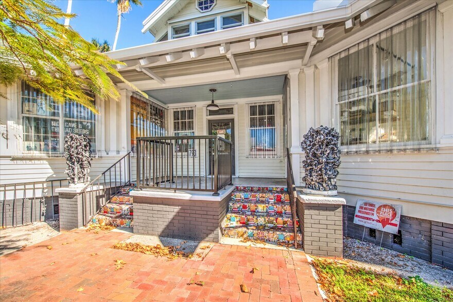 1793 Fowler St, Fort Myers, FL à louer - Photo de l’immeuble – Image 2 sur 3