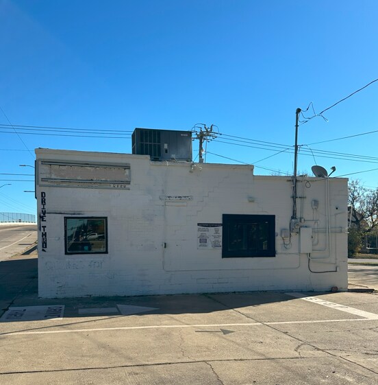 308 E Hattie St, Fort Worth, TX à vendre - Photo de l’immeuble – Image 2 sur 5