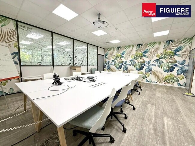 Plus de détails pour Bureau à louer