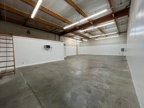 6100 Enterprise Dr, Diamond Springs, CA à louer Photo intérieure– Image 2 sur 4