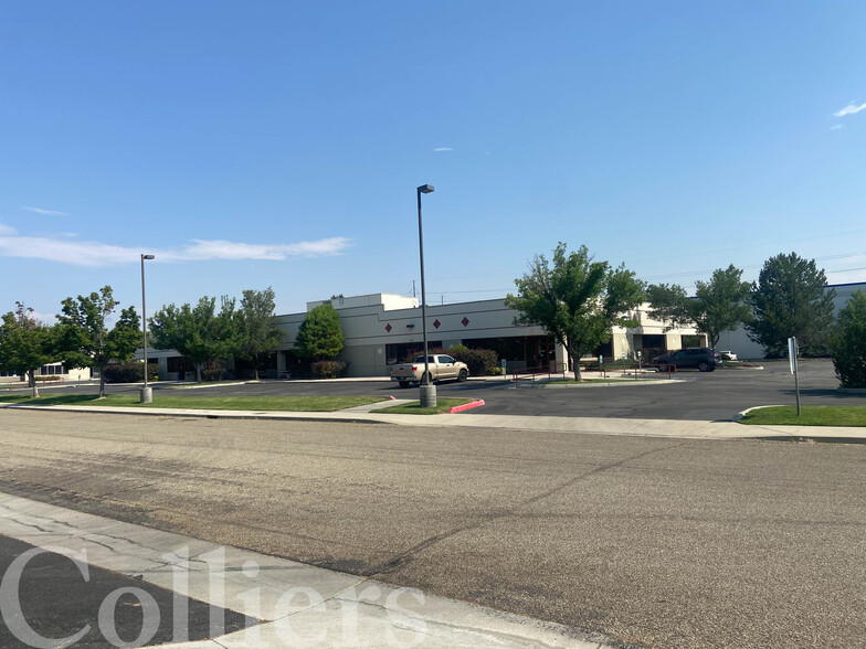 9415 W Golden Trout St, Boise, ID à louer - Photo de l’immeuble – Image 1 sur 1