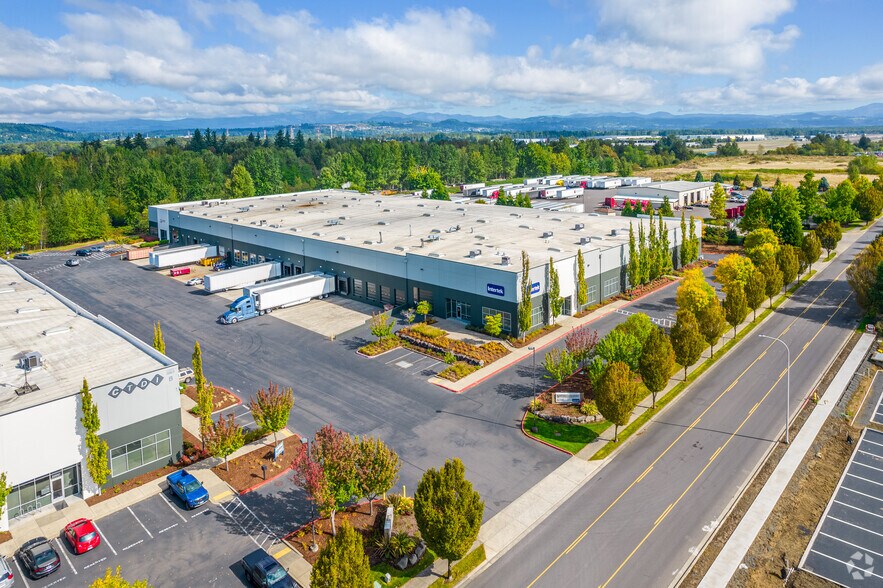 22867-22887 NE Townsend Way, Fairview, OR à louer - Photo principale – Image 2 sur 5