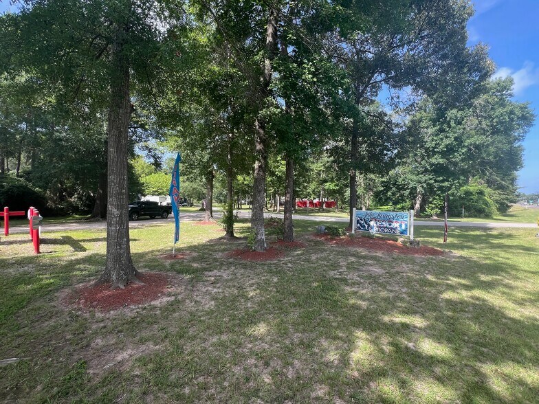 739 FM 2457, Livingston, TX à vendre - Photo de l’immeuble – Image 2 sur 22