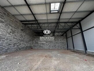 Plus de détails pour Local commercial à louer