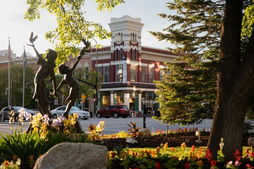 55-65 N University Ave, Provo, UT à vendre - Photo de l’immeuble – Image 2 sur 21
